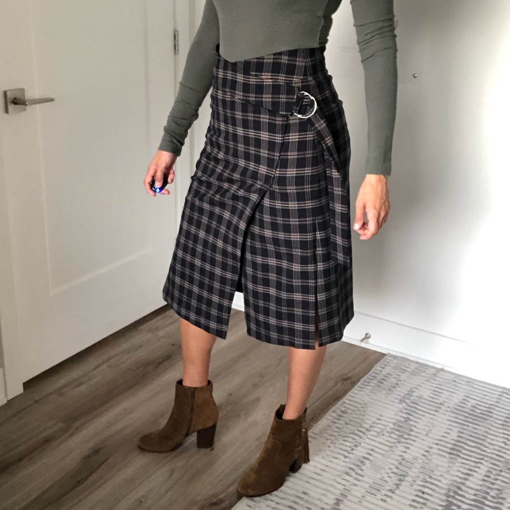 Babaton plaid, tie-front, pencil kilt, size 8